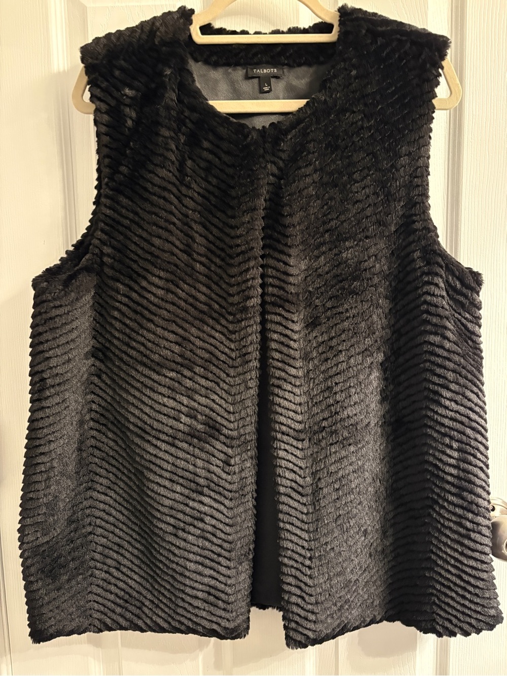 Talbots Black Faux-Fur Ribbed Sleeveless Vest